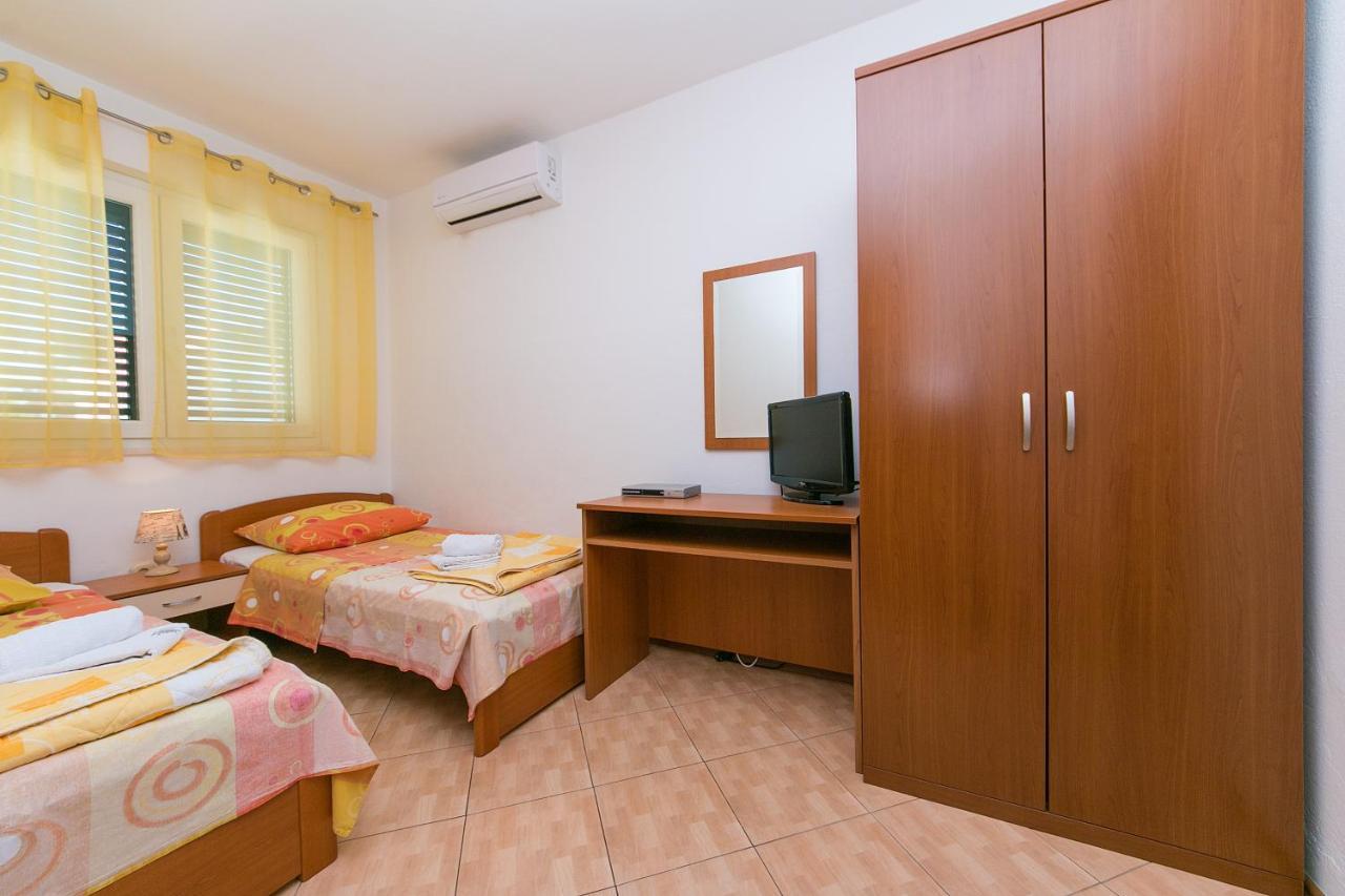 Apartments Sekulic Brela Luaran gambar